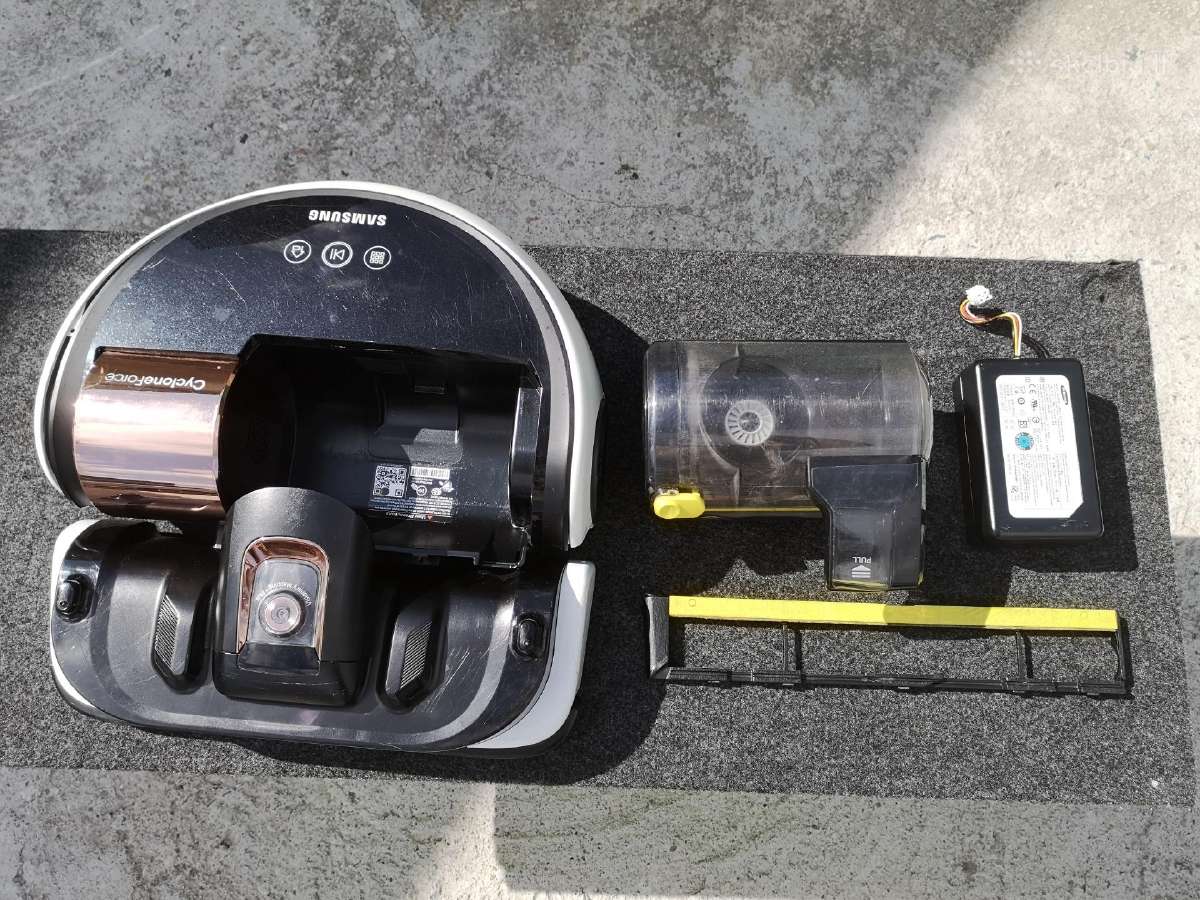 Samsung robotas siurblys dalimis
