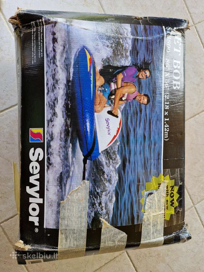 Pripučiamas vandens motociklas