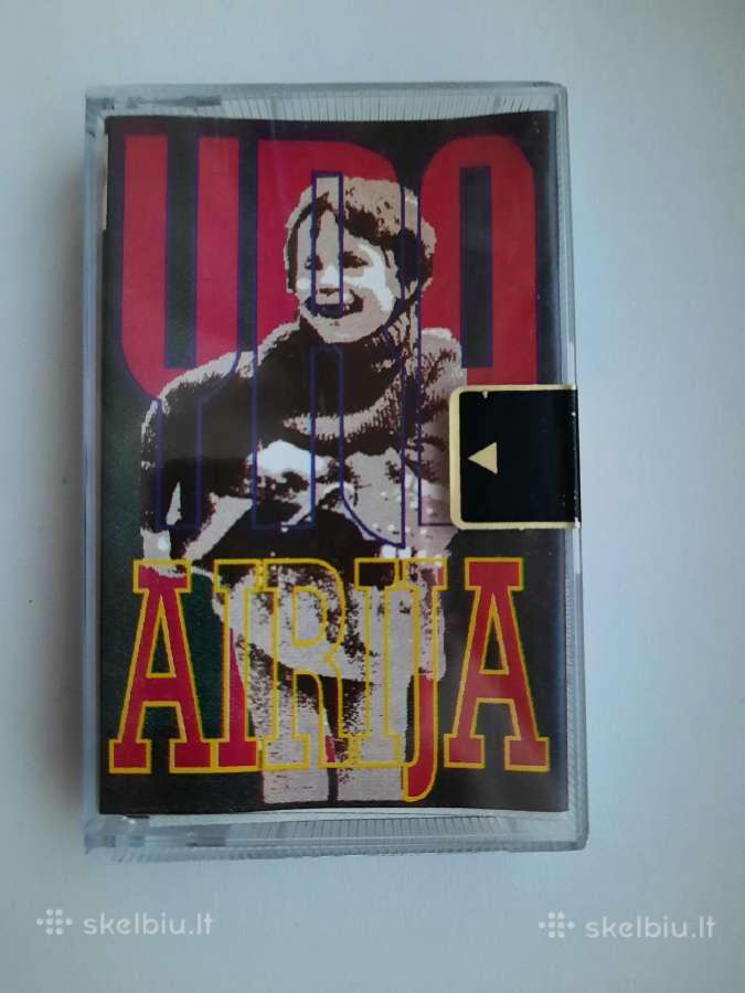 Audiokasetė Airija "yra"užpakuota Studija Bianco