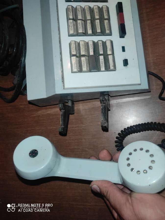 Senas tarybinės gamyklos telefonas - nuotraukos Nr. 2
