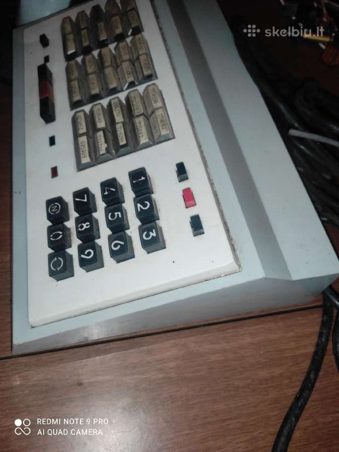 Senas tarybinės gamyklos telefonas - nuotraukos Nr. 3