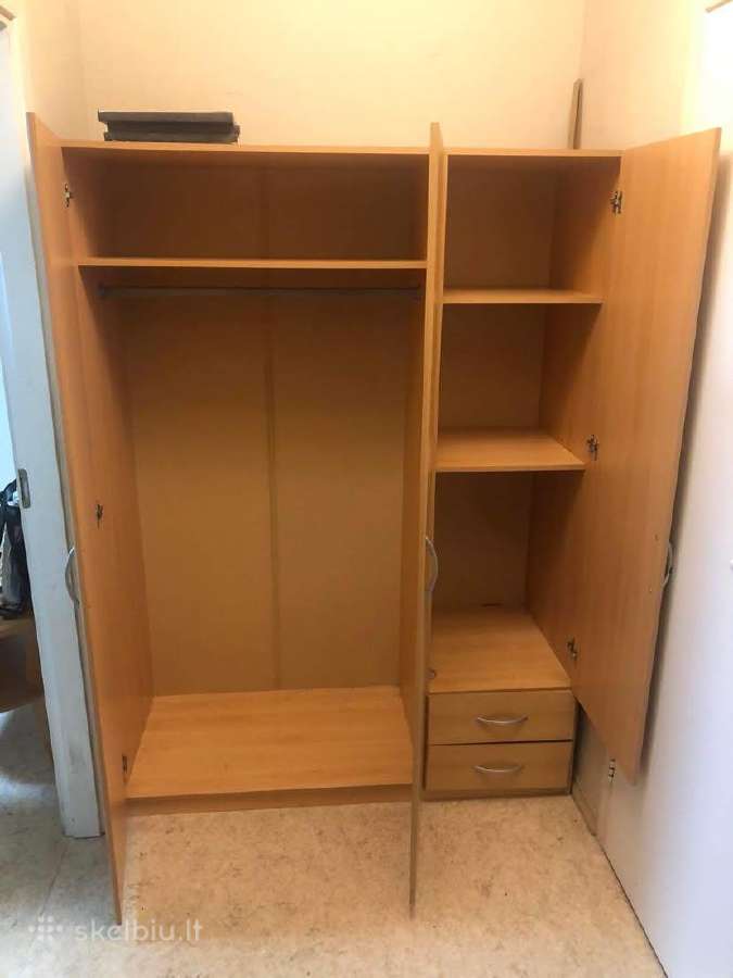 Geros būklės spinta ir svetainės baldai - nuotraukos Nr. 3