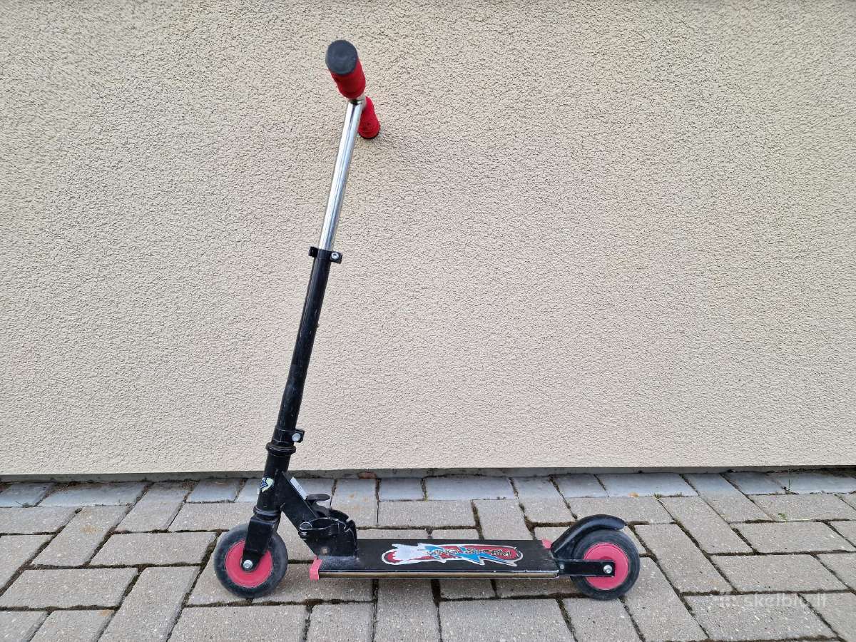 Vaikiškas paspirtukas