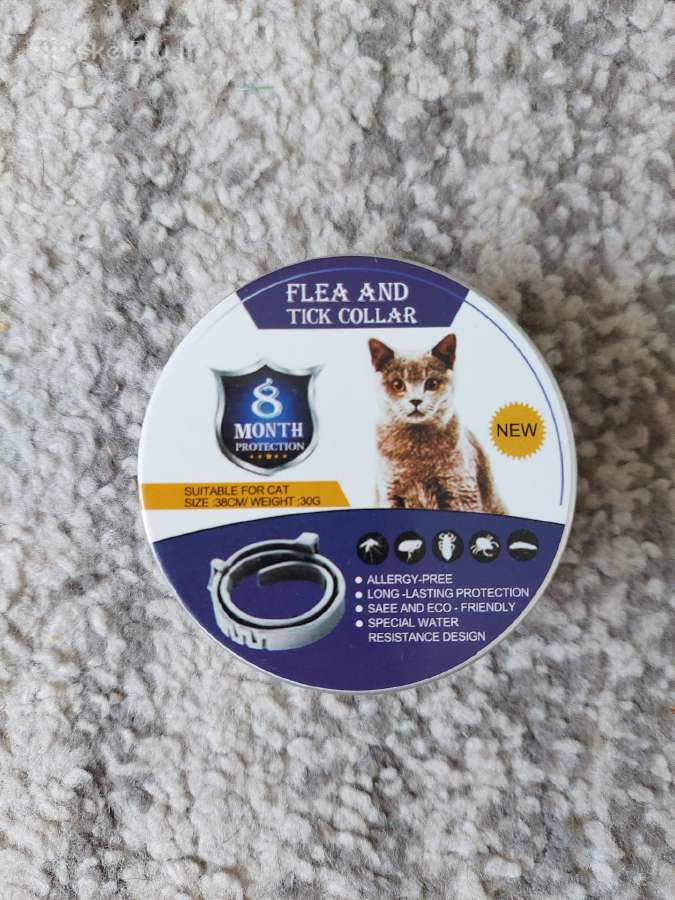 Parduodami šunų-katinų ankakliai nuo erkių.