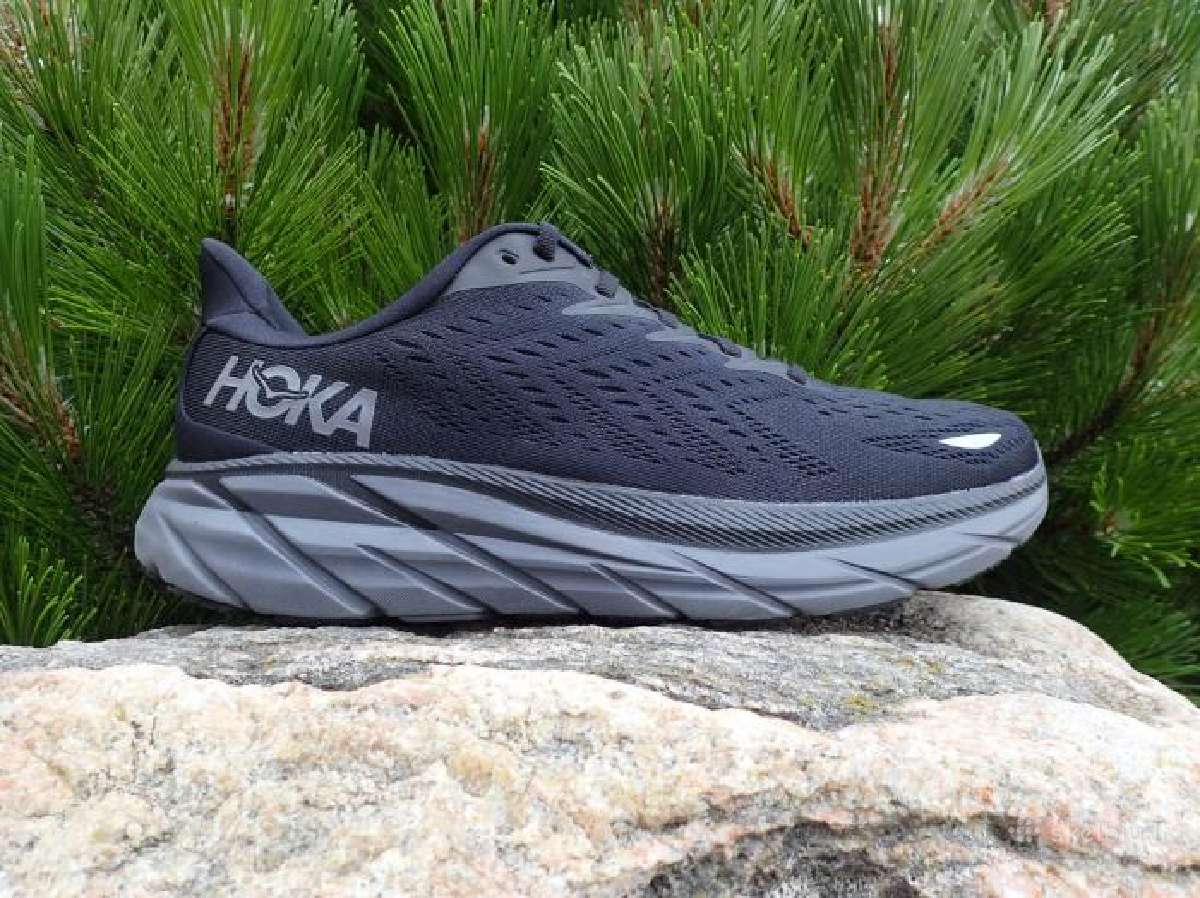 Hoka, Asics, Merrell, Puma, Adidas, Grisport. - nuotraukos Nr. 25