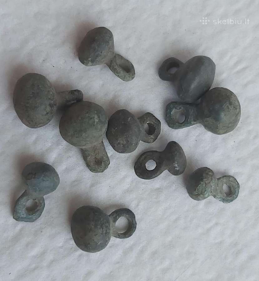 Senos sagos , svoreliai