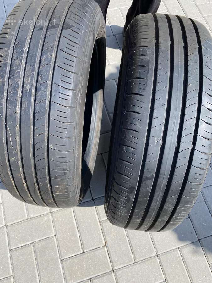 Parsiduoda 4 Dunlop Padangos 215/60 R 17