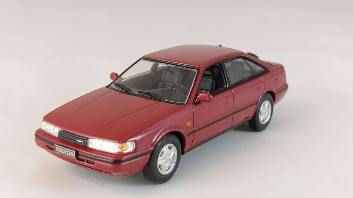 1/43 modeliukai Mazda 626 Mk4 1987-1992 hatchback