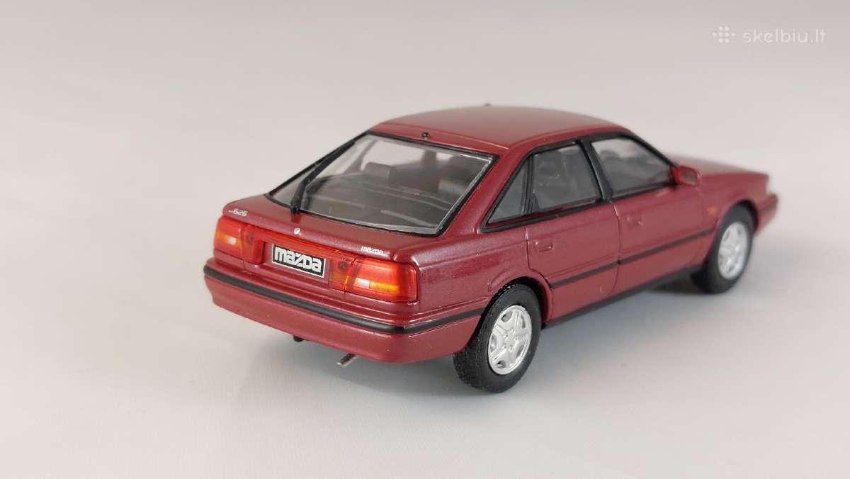 1/43 modeliukai Mazda 626 Mk4 1987-1992 hatchback - nuotraukos Nr. 3