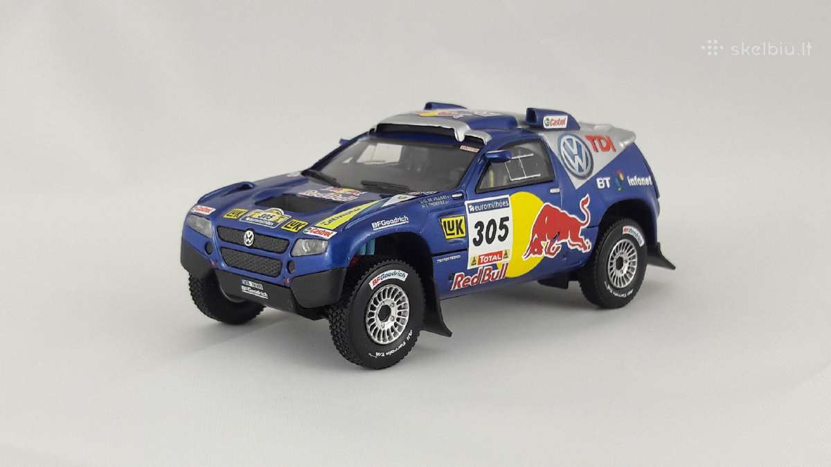 1/43 modeliukai Volkswagen Touareg Mk1 2006 Dakar