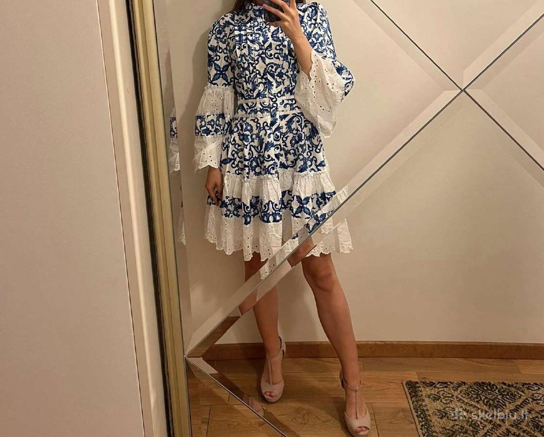 Nauja puošni suknelė