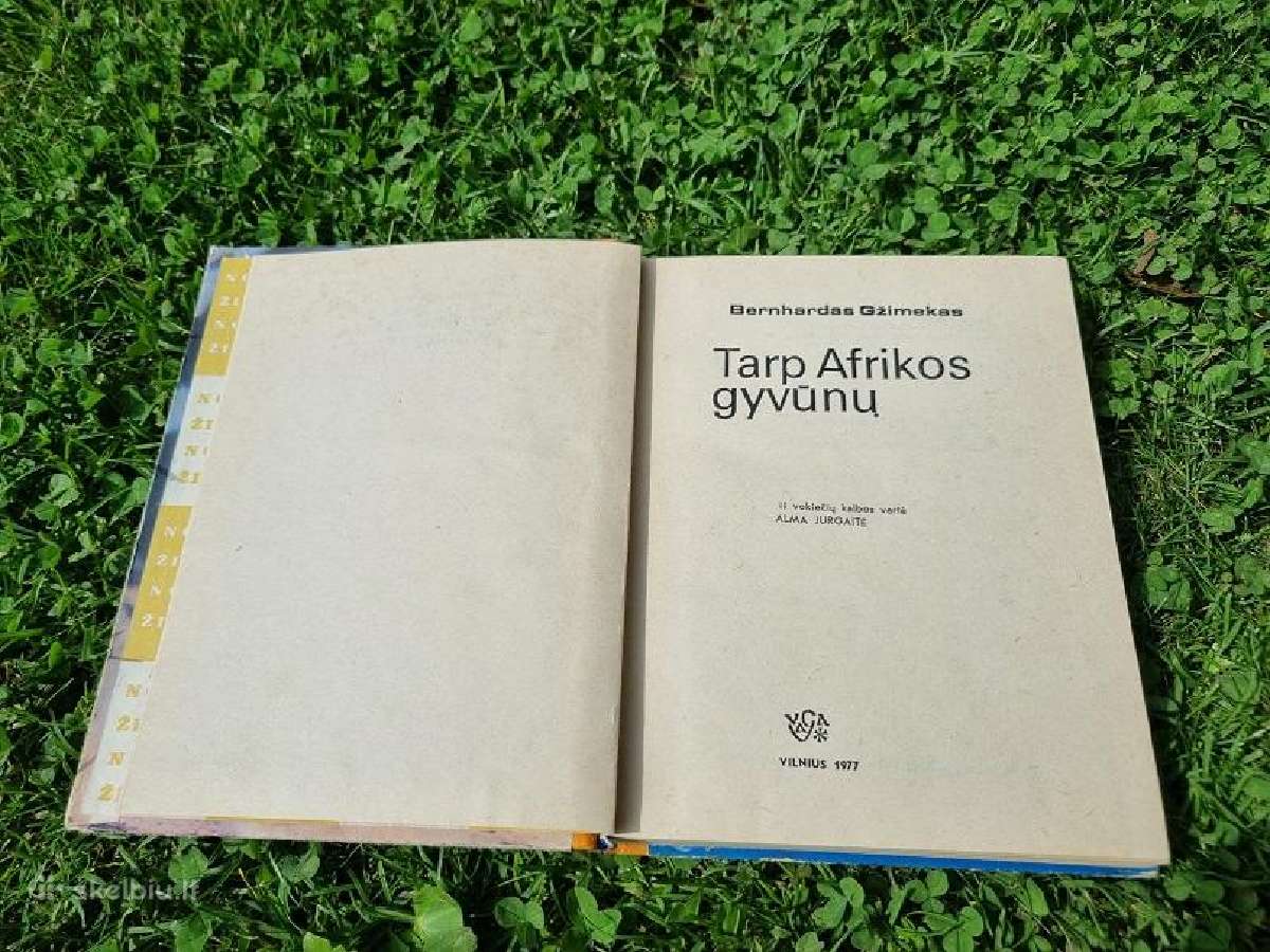 Bernhardas Gžimekas "Tarp Afrikos gyvūnų" - nuotraukos Nr. 2