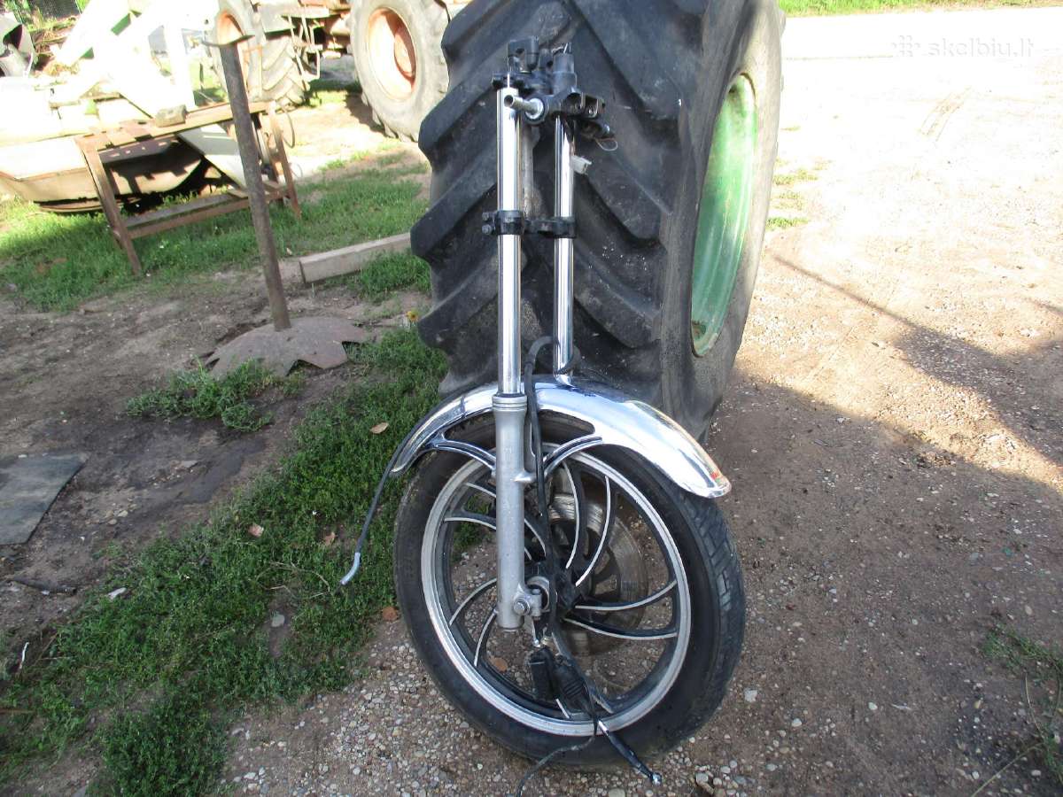 Parduodu Yamaha šakes su ratu.