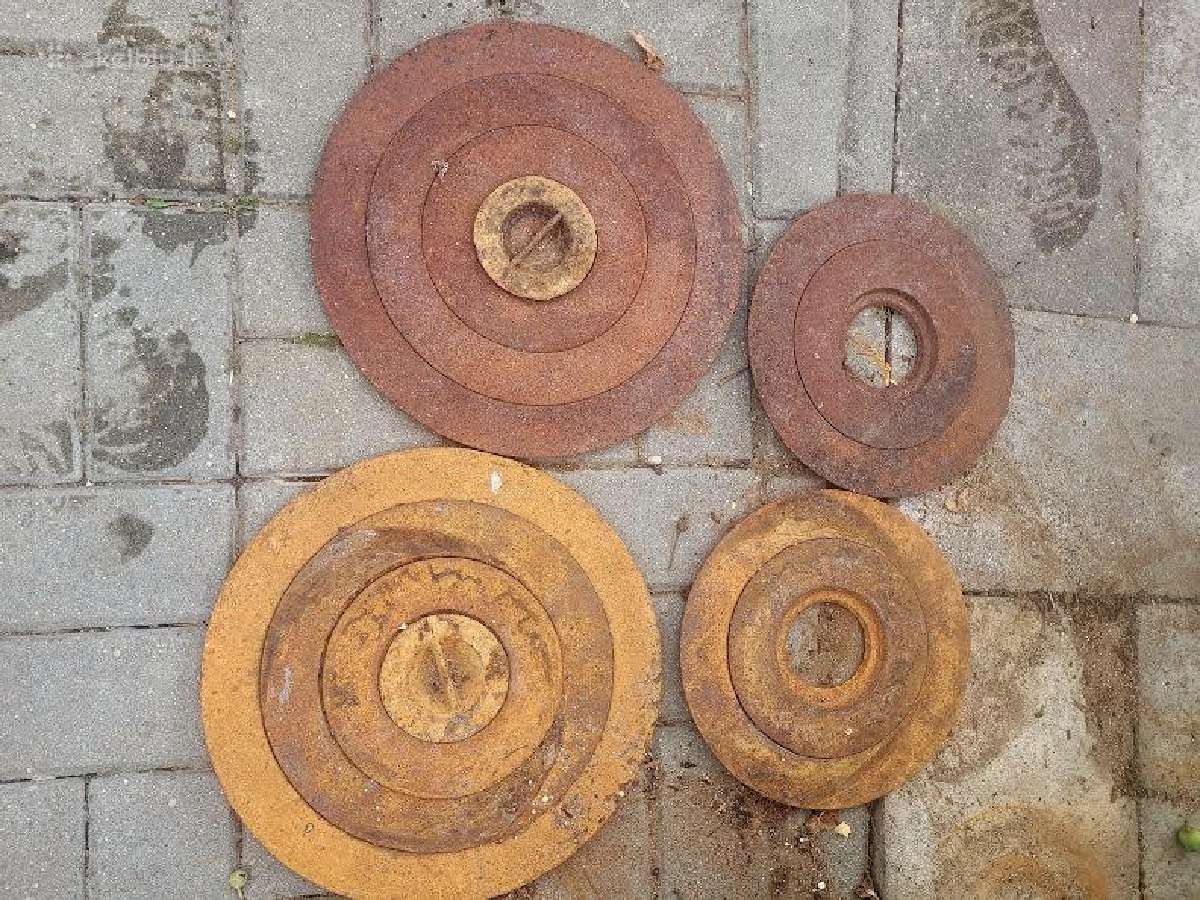 Parduodu viryklės žiedus.
