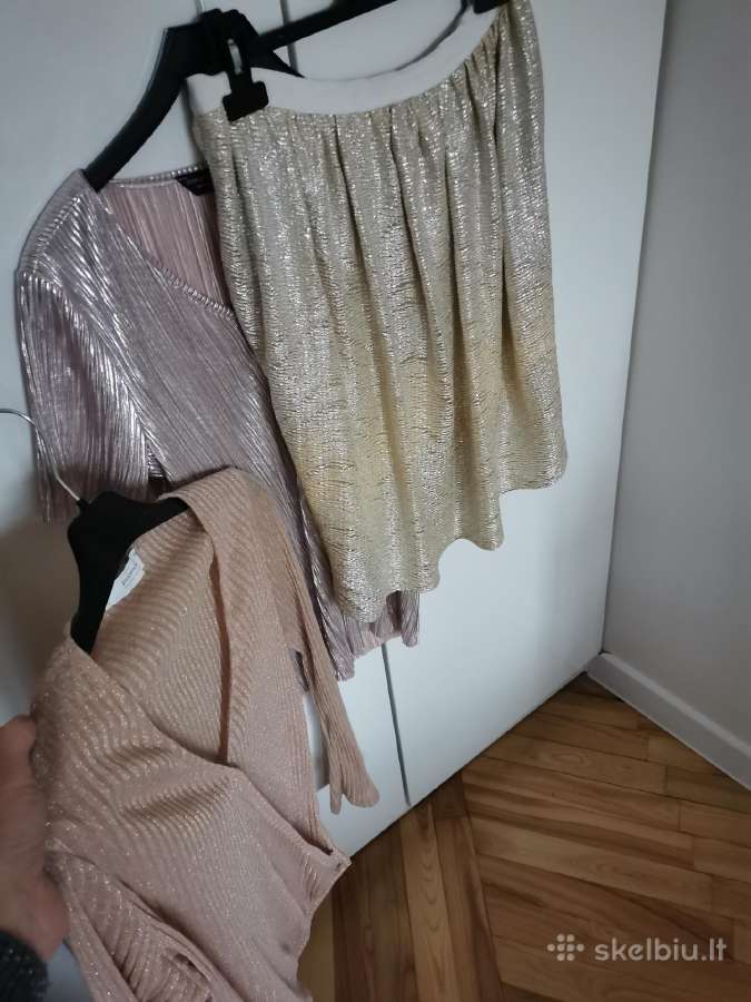 Blizgūs rūbai M ir L