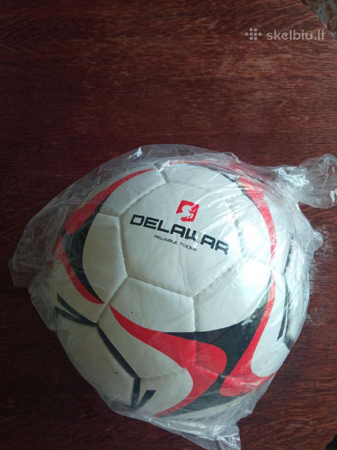 Lauko futbolo kamuolys
