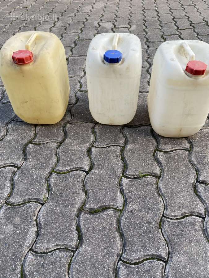 Parduodami plastikiniai bakeliai