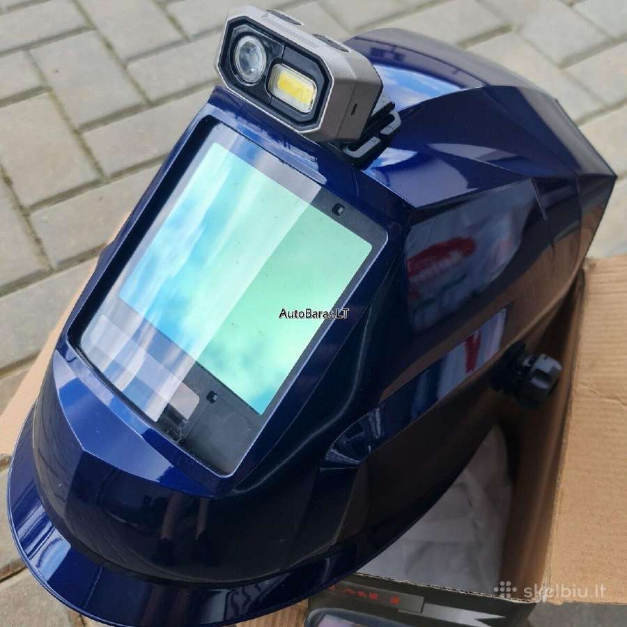 Naujas Boss True Color XL automatinis skydelis
