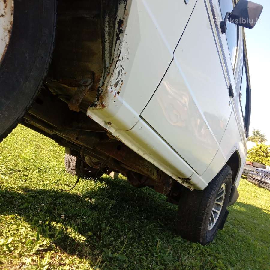 Mitsubishi Pajero dalimis - nuotraukos Nr. 21