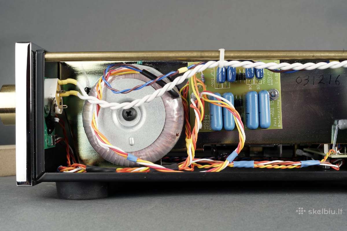 Ear Yoshino 868l Preamp Xlr tube stiprintuvas - nuotraukos Nr. 4