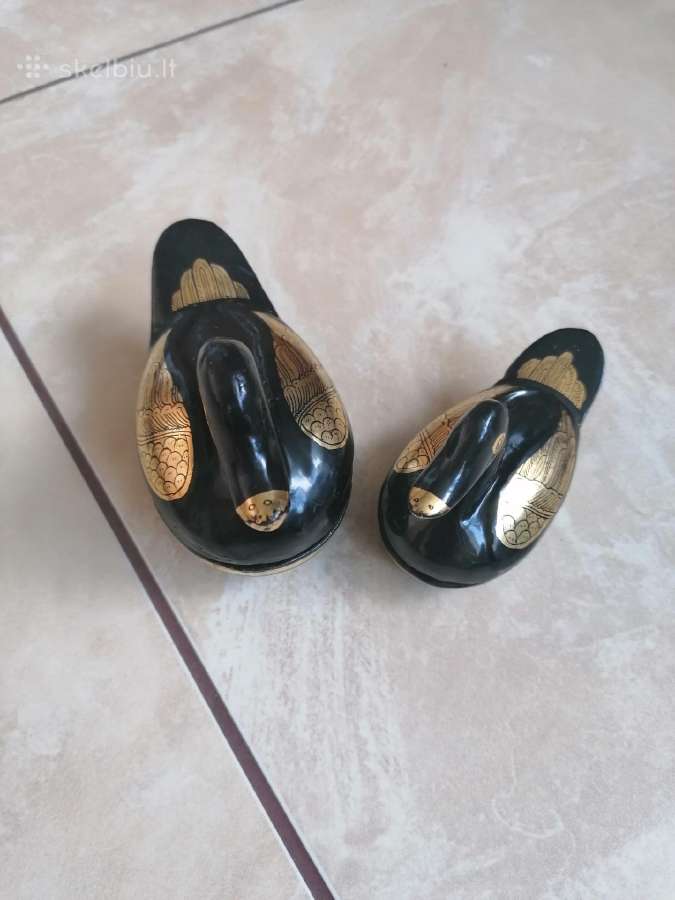 Antys. Dezutes