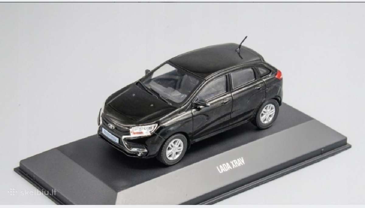 Lada Xray