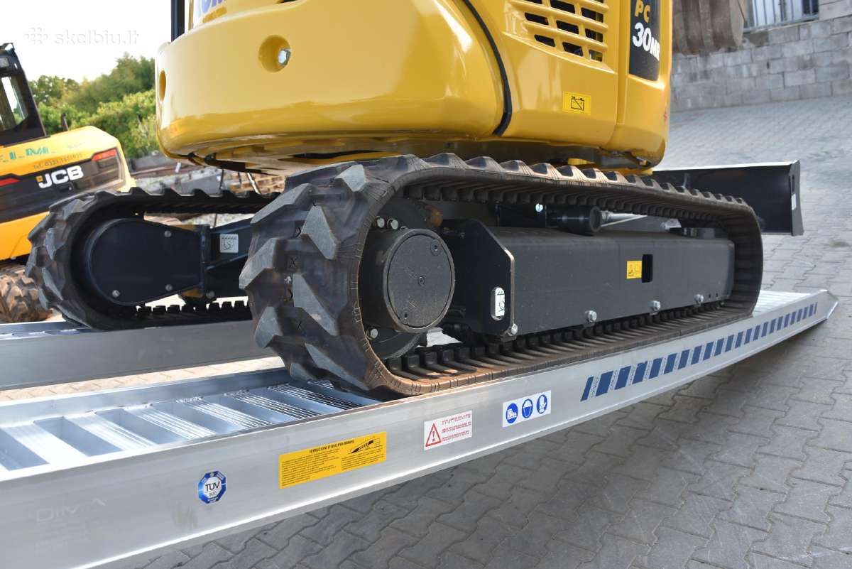 Aliuminė užvažiavimo rampa 2500 mm ilgio
