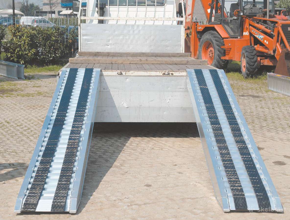 Aliuminė užvažiavimo rampa 2500 mm ilgio - nuotraukos Nr. 2