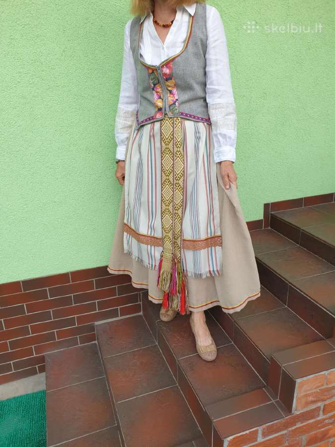 Tautiniai rubai