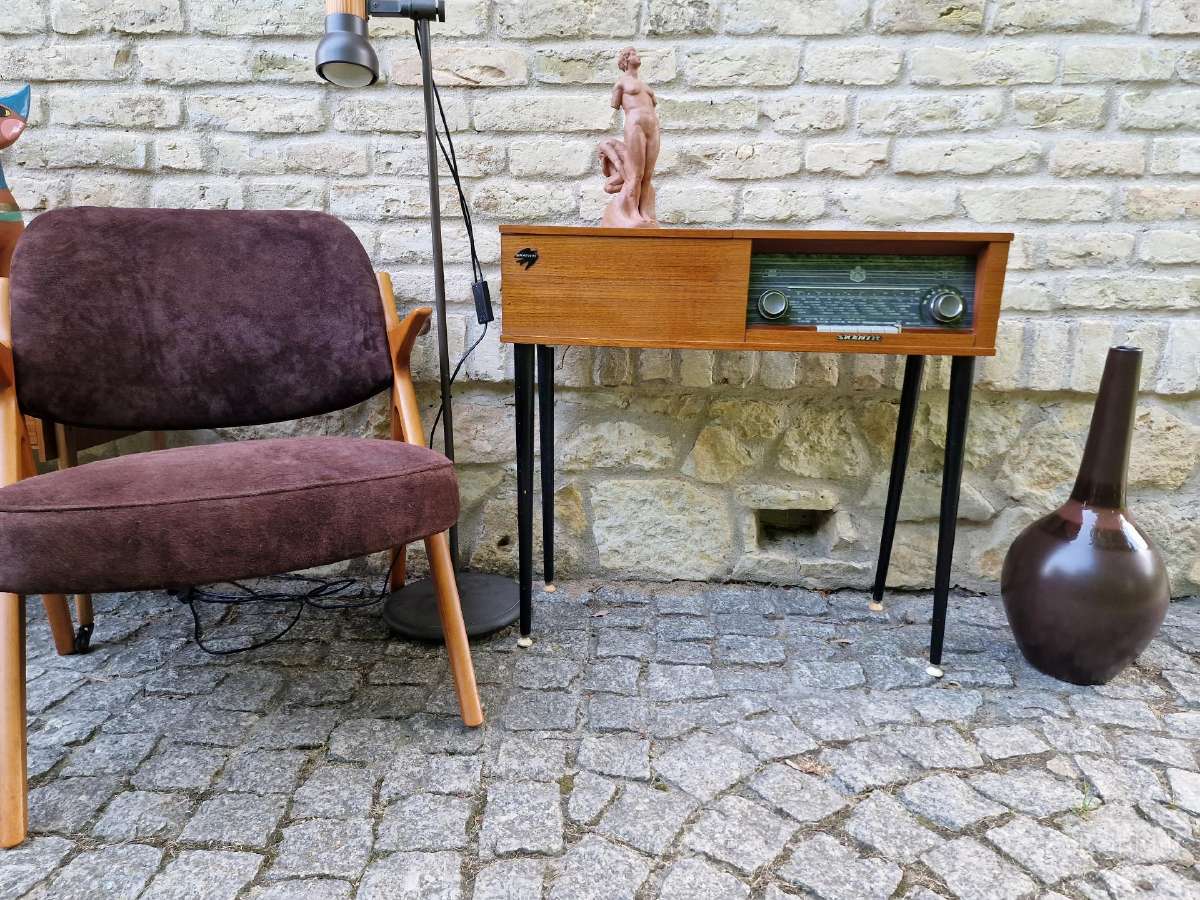 Vintažinis mid century lempinė radijo konsolė - nuotraukos Nr. 2