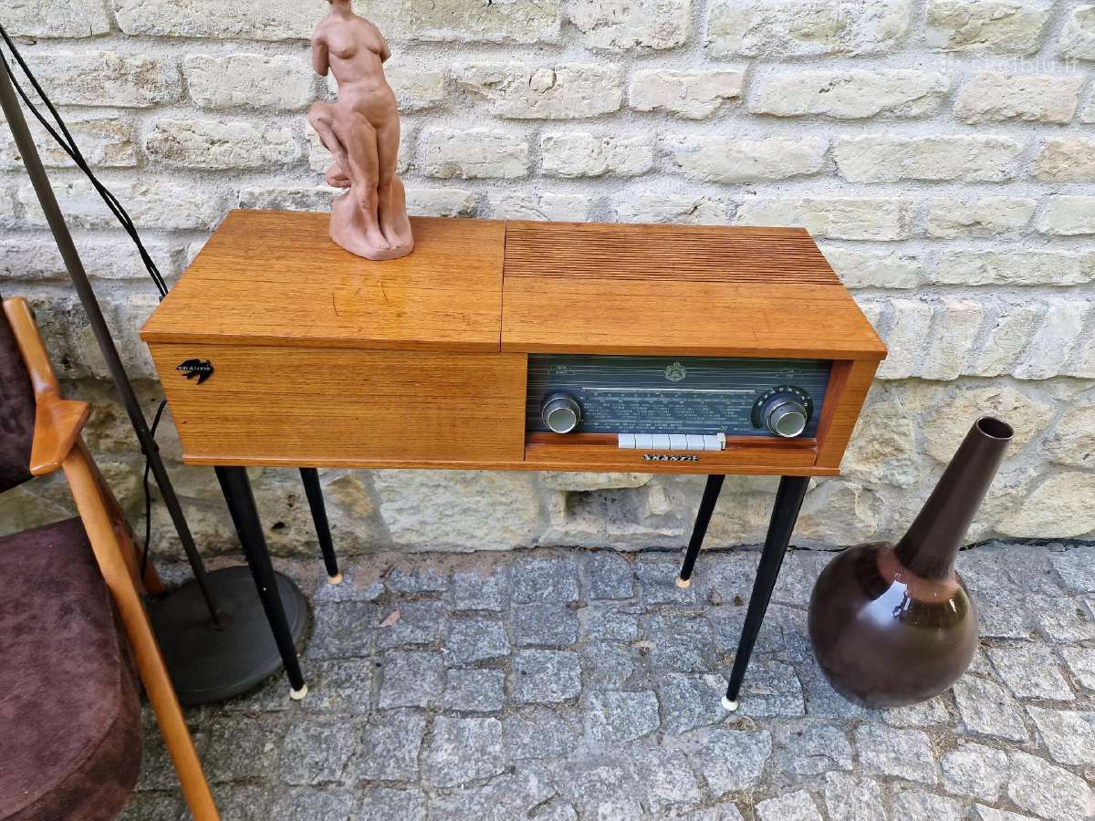Vintažinis mid century lempinė radijo konsolė - nuotraukos Nr. 4