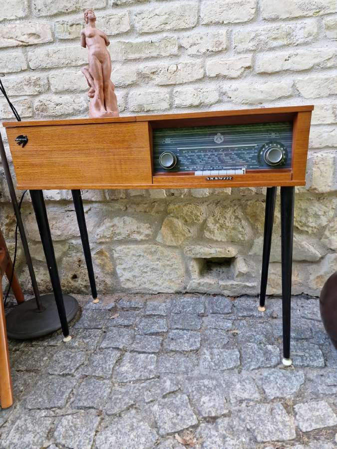 Vintažinis mid century lempinė radijo konsolė - nuotraukos Nr. 6