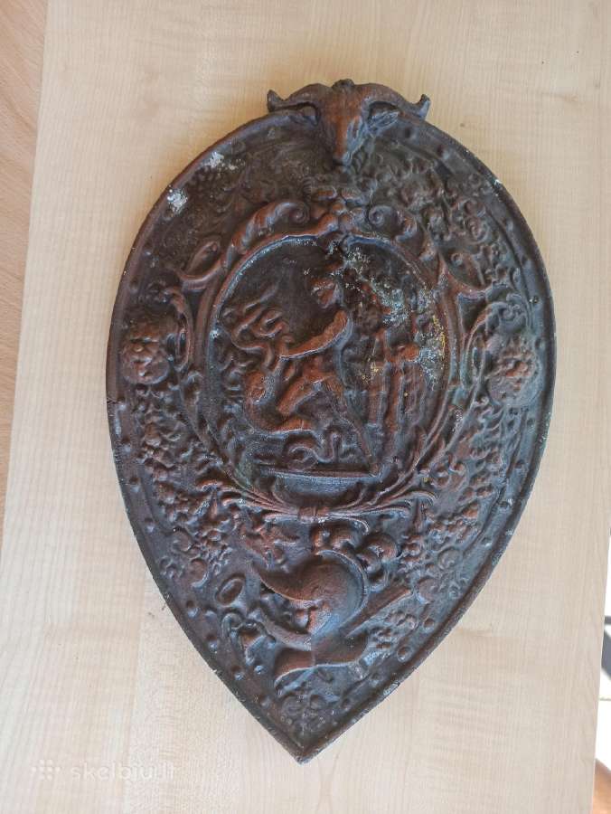 Parduodu metalinį bareljefą