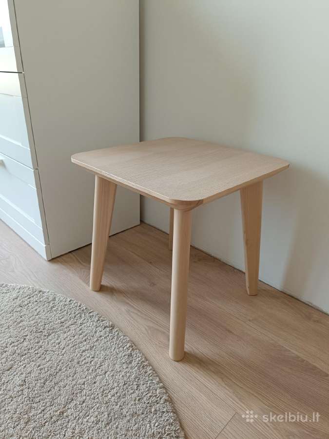 Ikea Lisabo staliukas. Medžio masyvas. - nuotraukos Nr. 2