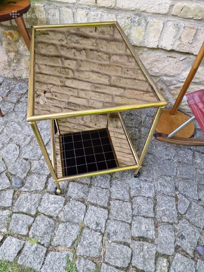 Vintažinis mid century žalvarinis servir.staliukas