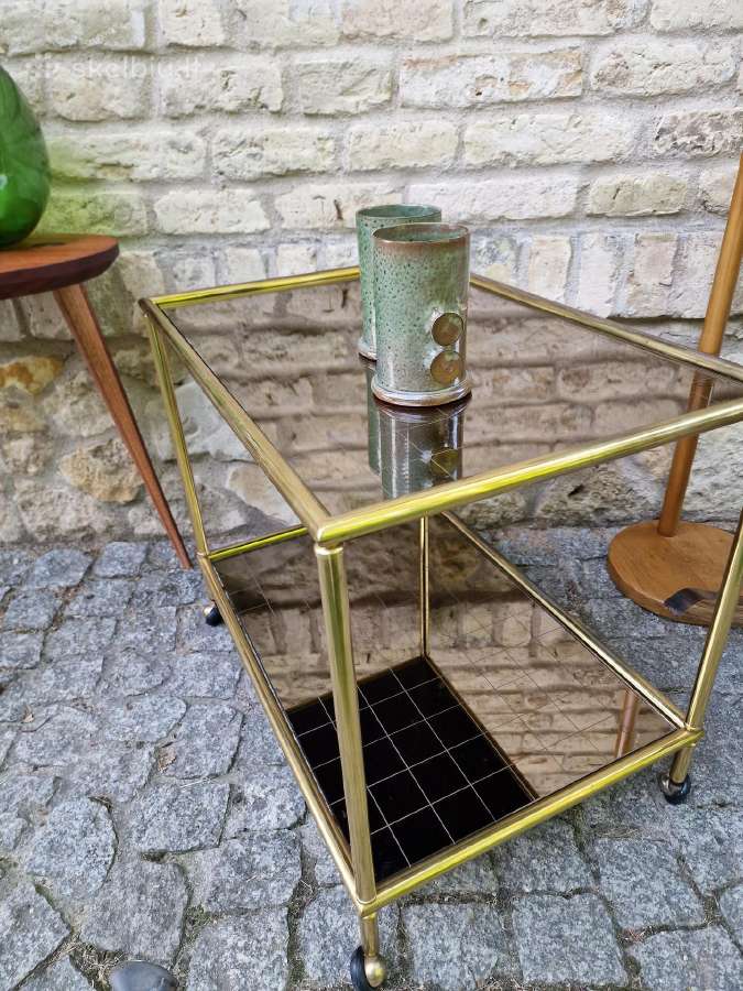 Vintažinis mid century žalvarinis servir.staliukas - nuotraukos Nr. 9