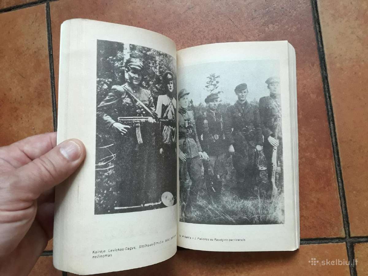Tauro apygardos partizanų ryšininko knygos - nuotraukos Nr. 17