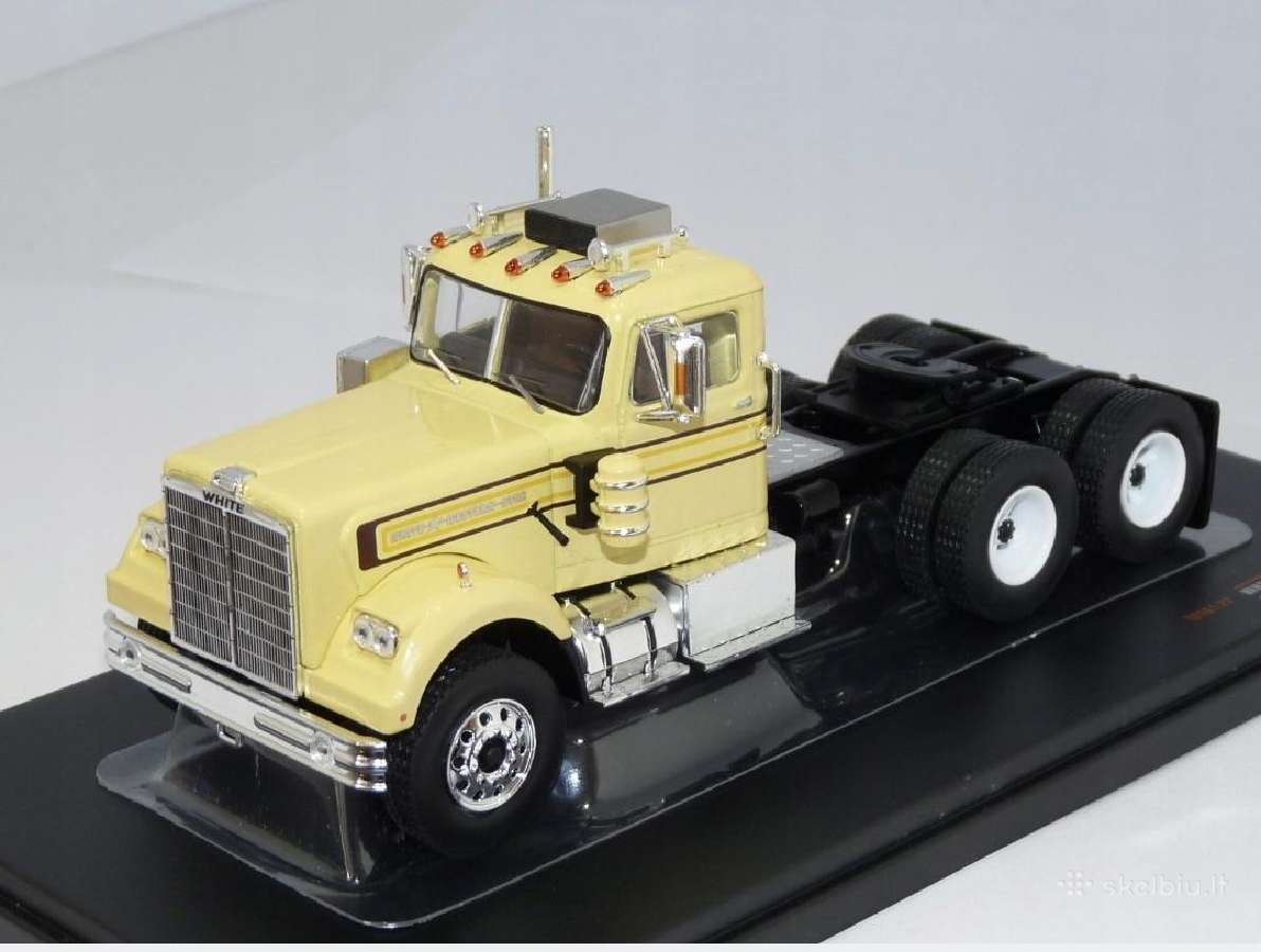 White Western Star 486
