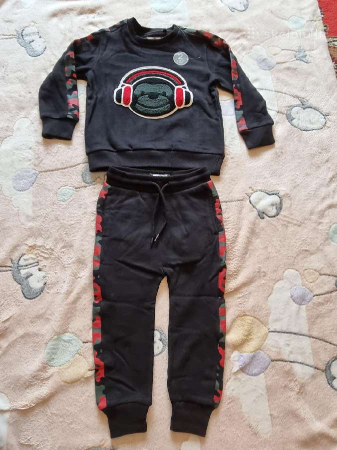 Next sportinis kostiumelis 3-4 m