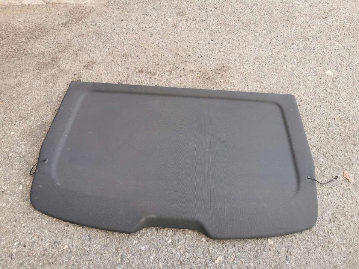Auto dalys - garažo valymas