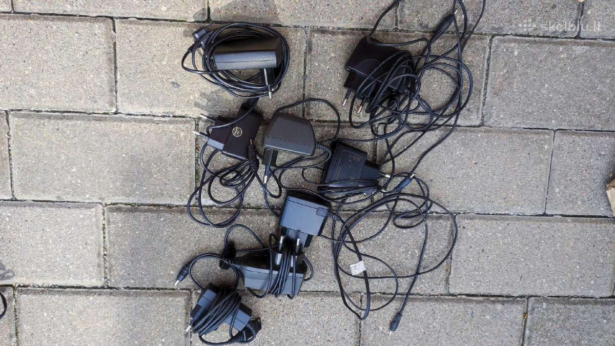 Įkrovikliai,adapteriai, telefonų dėžutės - nuotraukos Nr. 4