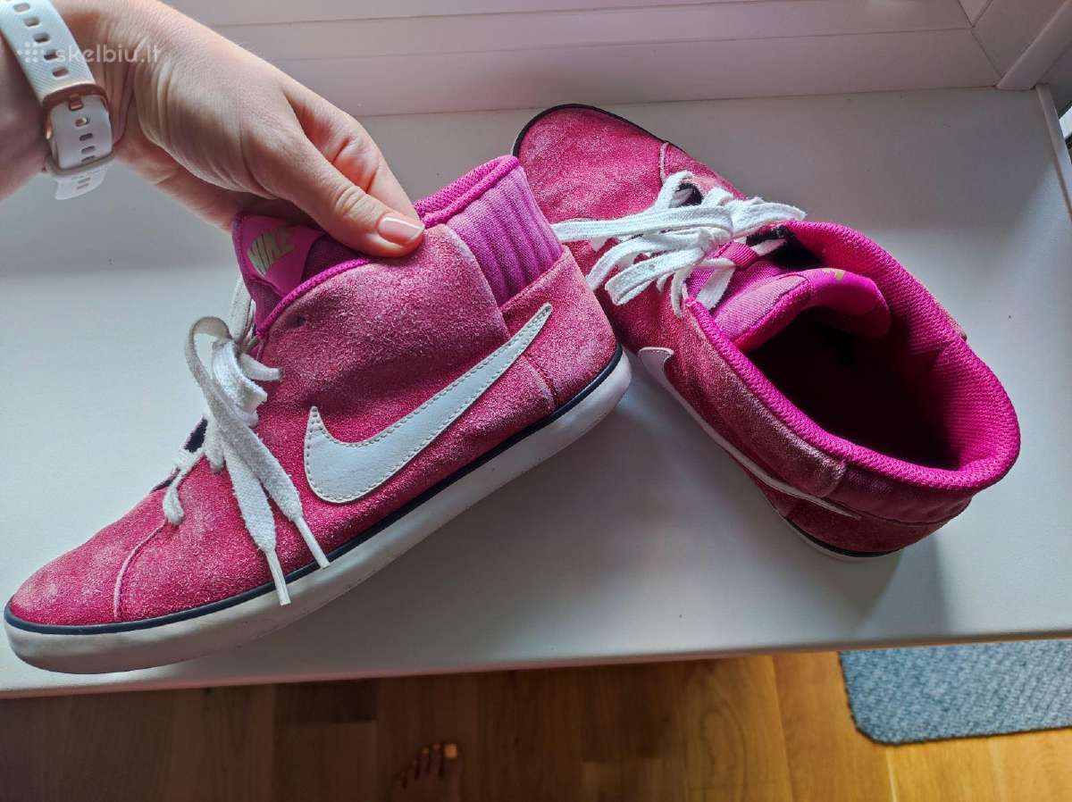 Dėvėti ryškiai rožiniai Nike Match Mid Sneakers - nuotraukos Nr. 5