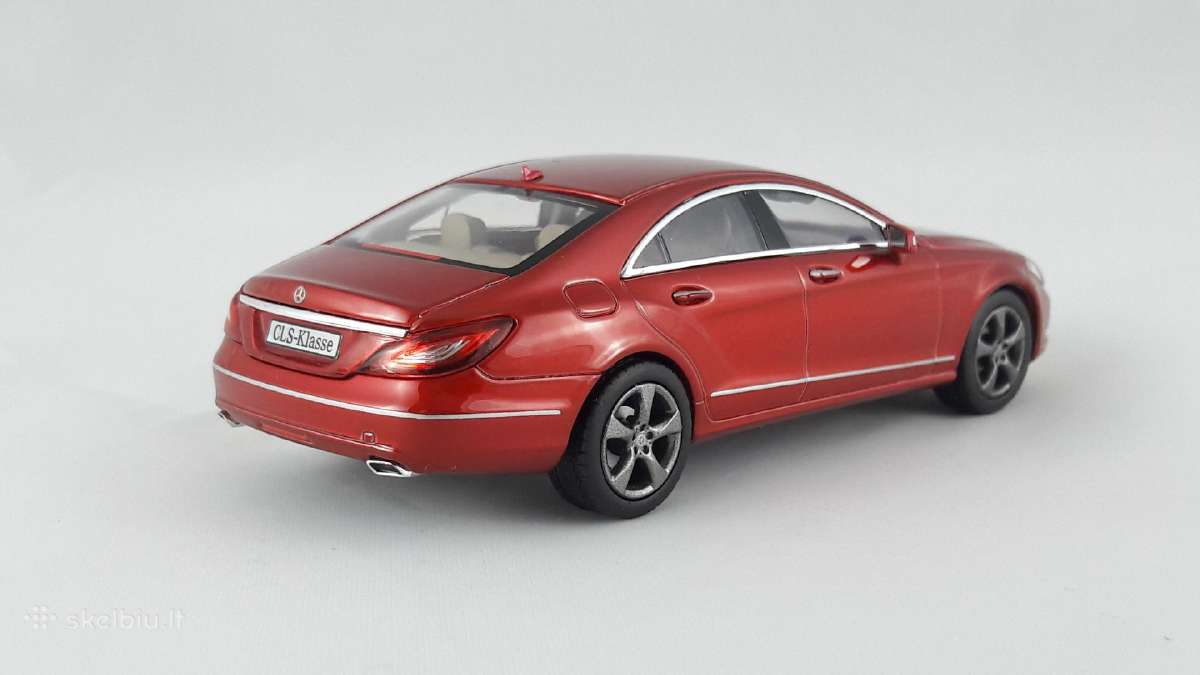 1/43 modeliukai MB Cls-class Mk2 C218 - nuotraukos Nr. 3