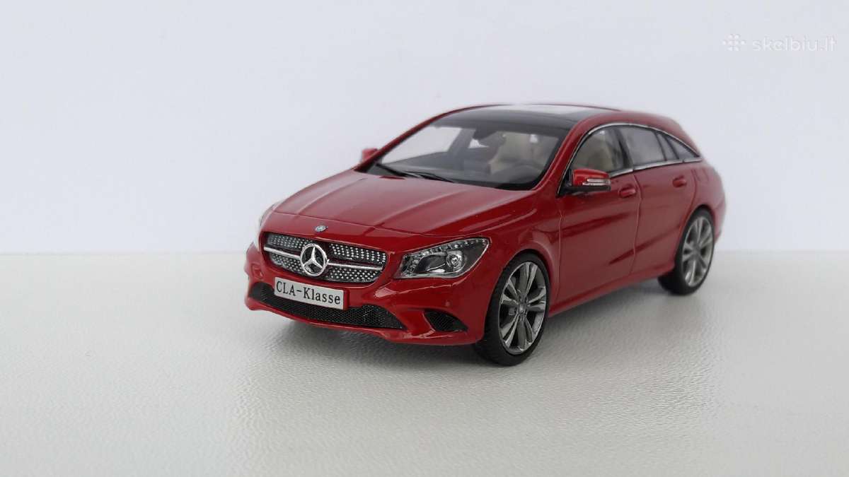 1/43 modeliukai MB Cla X117 2014 Shooting Brake