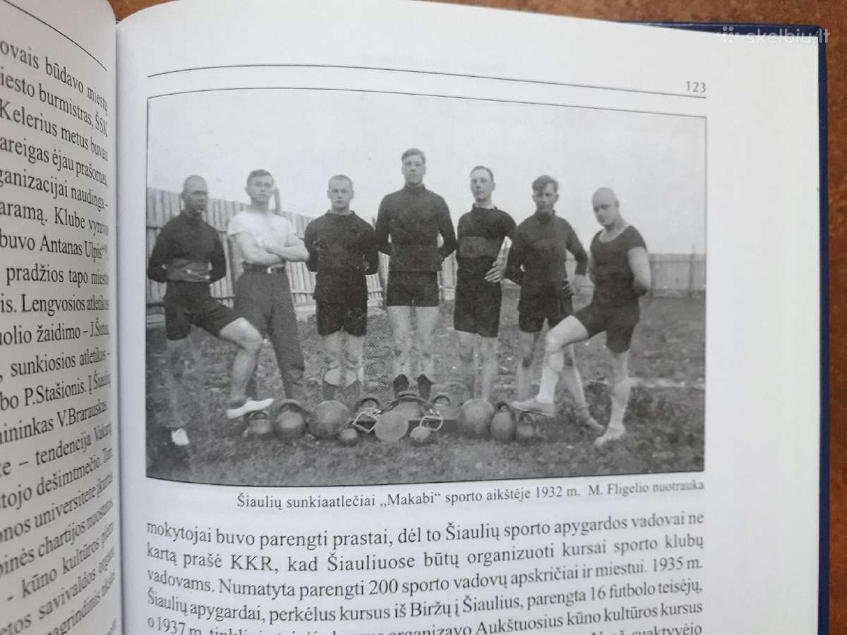 "Šiaulių apskrities istorijos raida" 2004 metai - nuotraukos Nr. 8