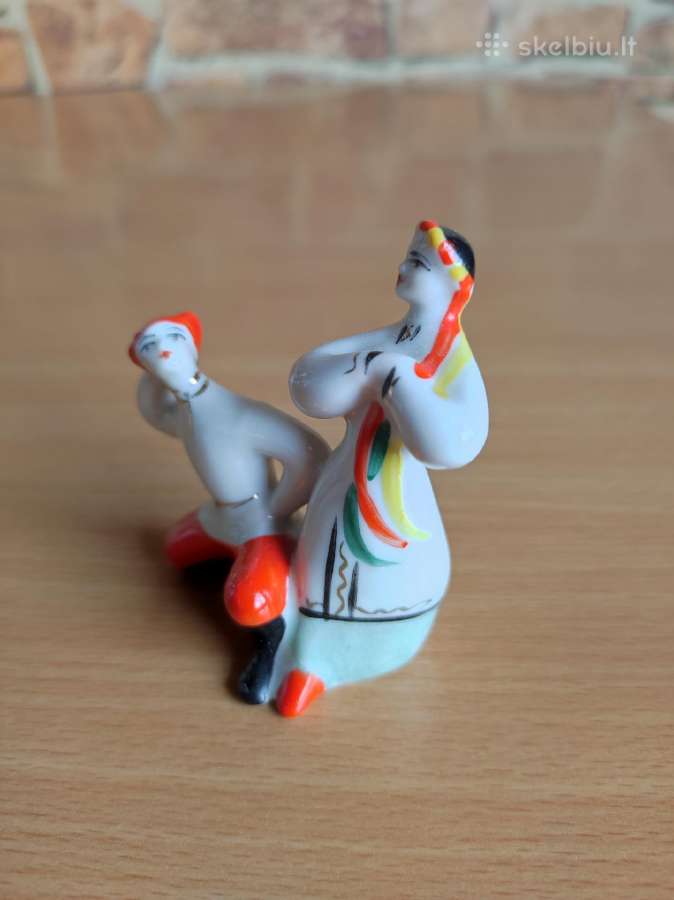 Porcelianinė statulėlė " Šokis hopakas " - nuotraukos Nr. 6