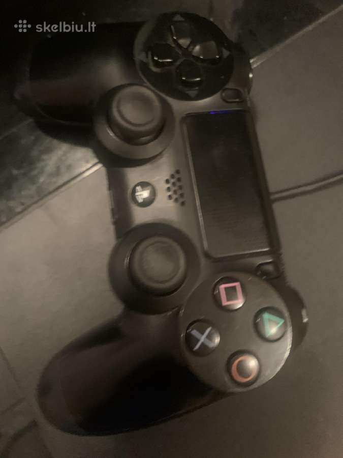 Ps4 su įrašytais žaidimas
