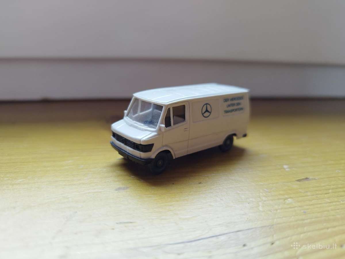 MB autobusiukas 1:72