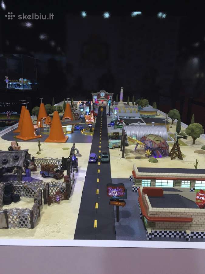 Disney Pixar Cars automobilių trasų priedai Mattel