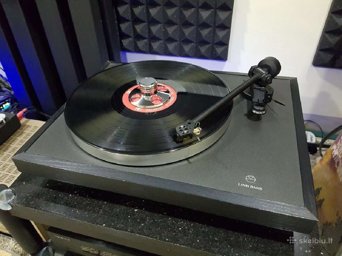 Linn Basik vinilo grotuvas su Linn Akito Tonarmu